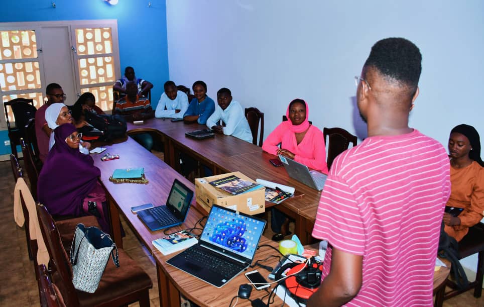 WhatsApp Image 2023-09-26 at 23.23.21